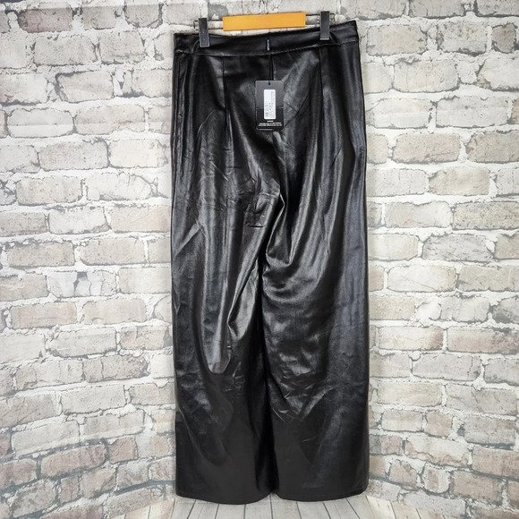 PrettyLittleThing Vegan Faux Leather Zip Front Wide Leg Trouser Black Size 6 New - Picture 10 of 16